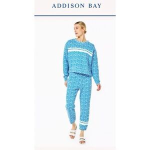 NWT Addison Bay Lombard Blue & White Crewneck Sweatshirt And Joggers Set Size XS
